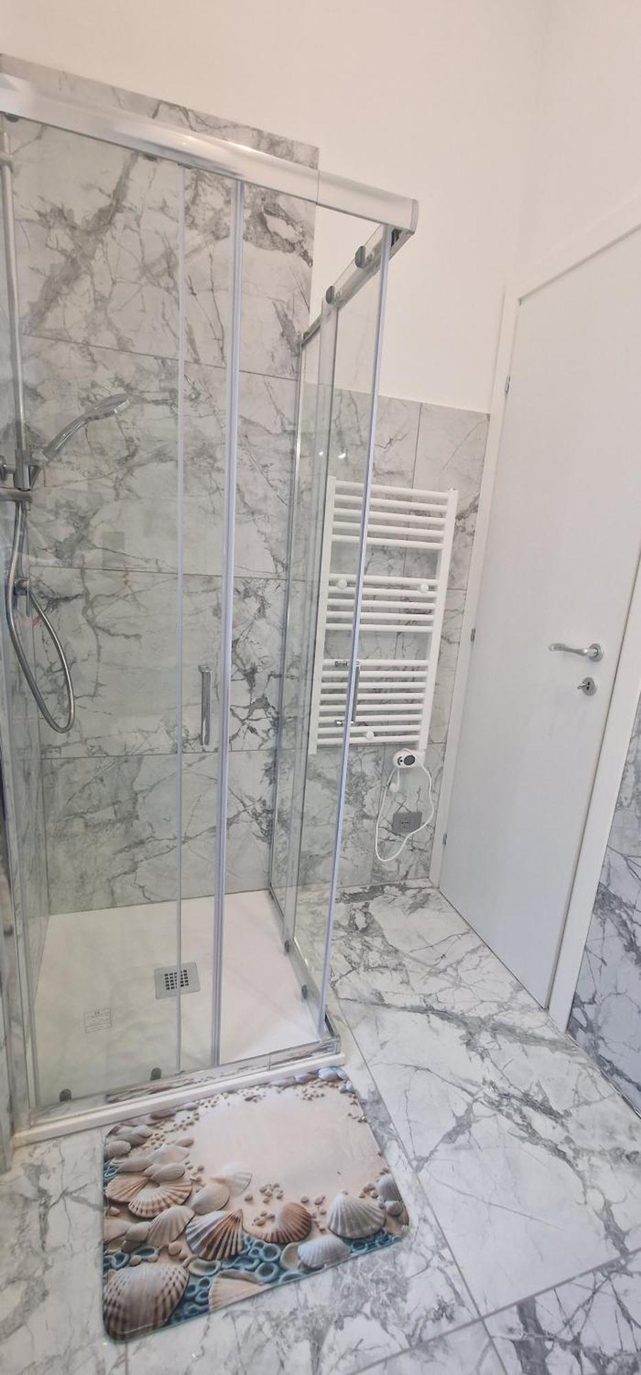 אנזיו K&A Luxury Apartment מראה חיצוני תמונה